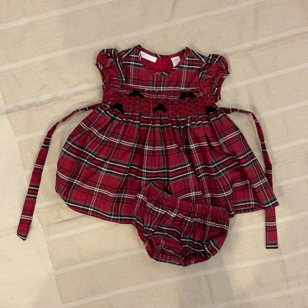 Adorable taffeta plaid dress